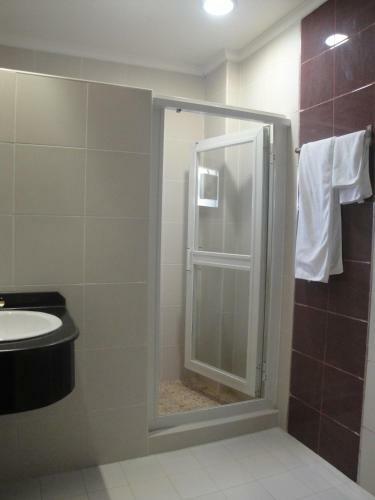 Apartamentos Marina Royal Hotel Suite