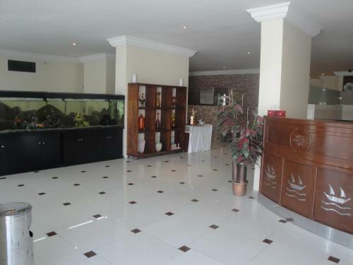 Apartamentos Marina Royal Hotel Suite