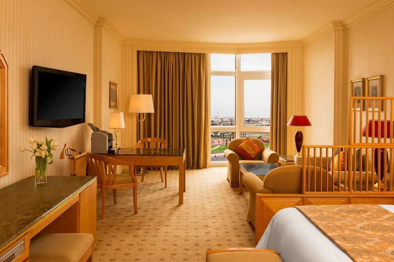 Sheraton Kuwait, A Luxury Collection Hotel