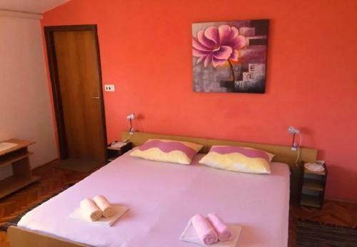 Hostal Apts And Rooms Ognjen- Family Friendly