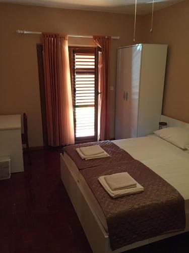 Beautiful Holiday Home Bnm 1