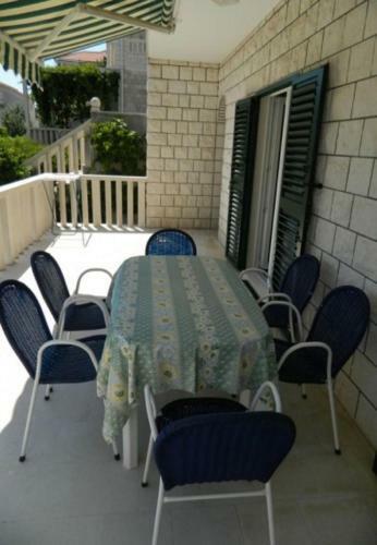 Apartments Darka - 100m From Sea