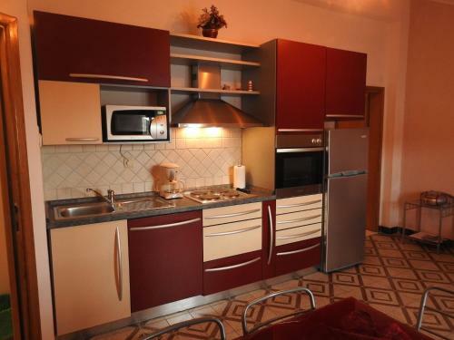 Apartments Mari - Next To The Sea