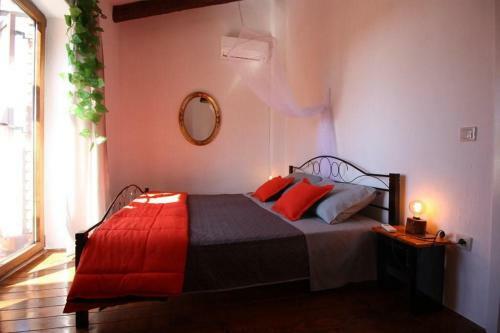 Rustic Villa Ena With Pool For Up To 10 Persons