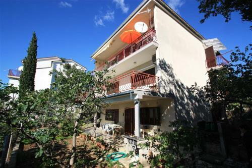 Apartamentos Lusicic