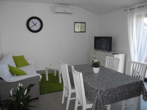 Apartment Anton Ck 31 Pax
