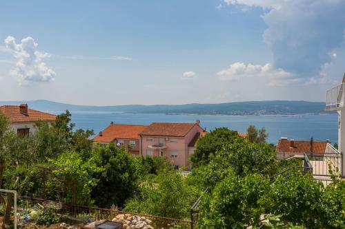 Apartamentos Amila