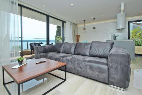 Apartments Del Mar 2