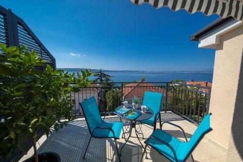 Luxury Sea View Apartments