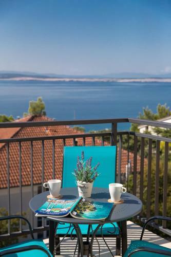 Luxury Sea View Apartments