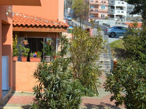 Apartment Iva Orange