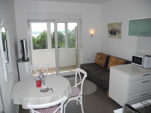Apartment Biserka 2 Pax
