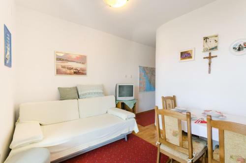 Apartamentos Culo Crni Mol