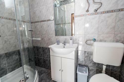Apartamentos Karin