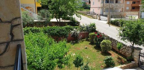 Hostal Apartments Roses