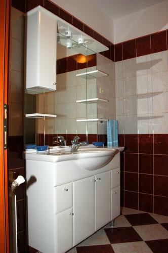 Apartamento Holiday Home 193530