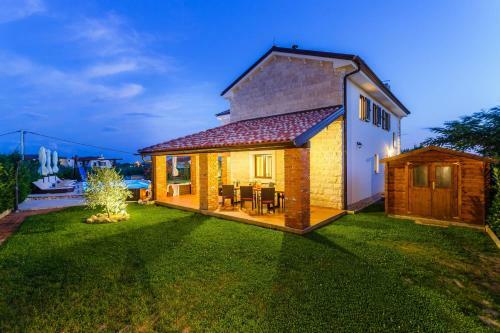 House Kamenica