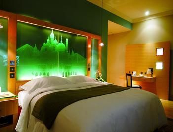 Le Royal Tower Hotel