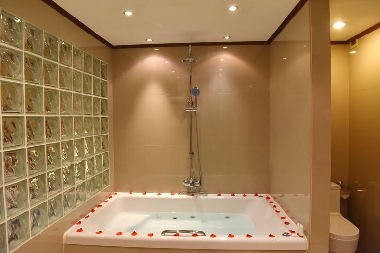 Swiss-belhotel Plaza Kuwait