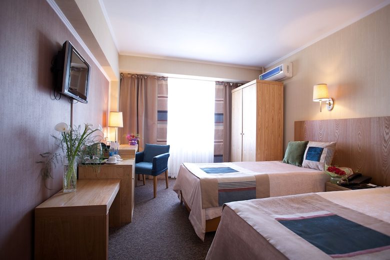 Hotel Dostuk