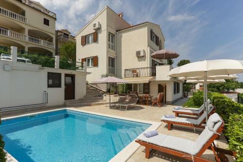 Villa Dupla - With Pool