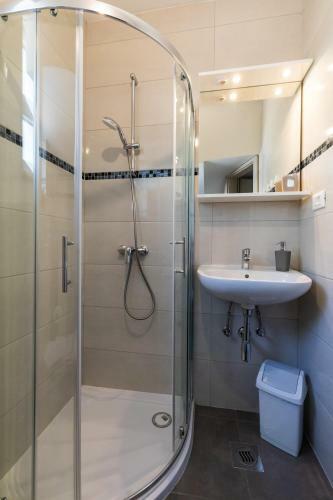 Hostal Begovi? Guest House