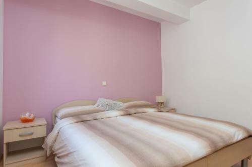Hostal Burum Apartments