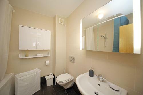 Apartment 330