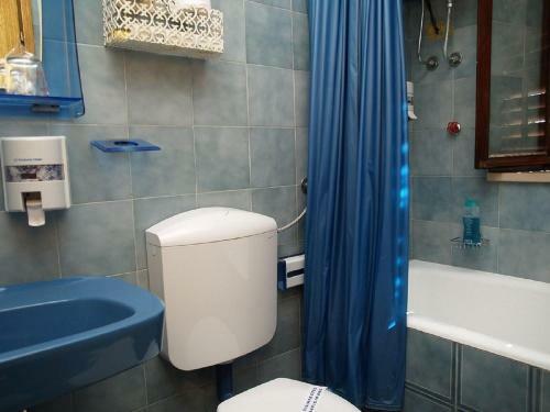 Hostal Apartments And Rooms Nada - Great Location