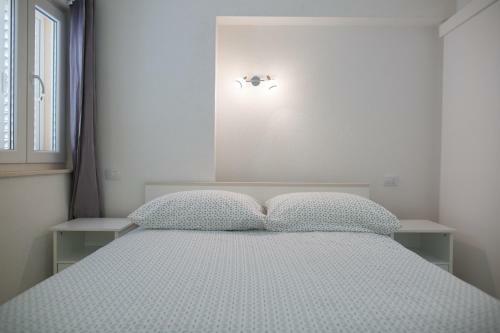 Serious Job Apartment