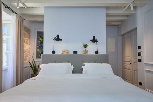 Bed & Breakfast Bota Palace
