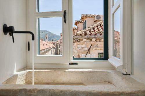 Bed & Breakfast Bota Palace