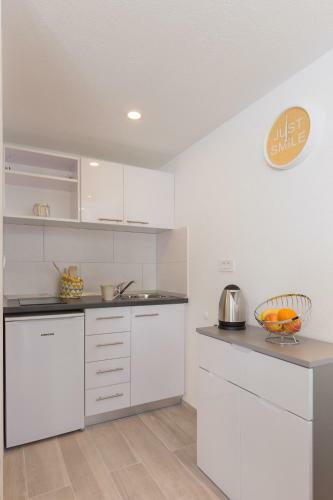 Apartments Pomet