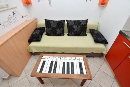 Hostal Apt-rooms Andri - 100m From Sea