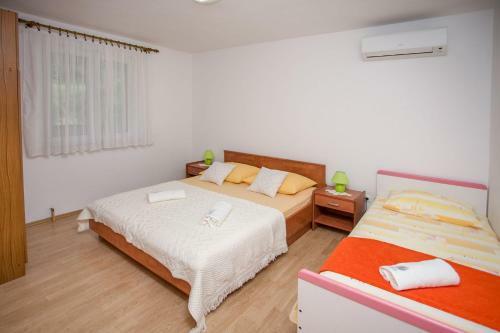 Apartments Petar