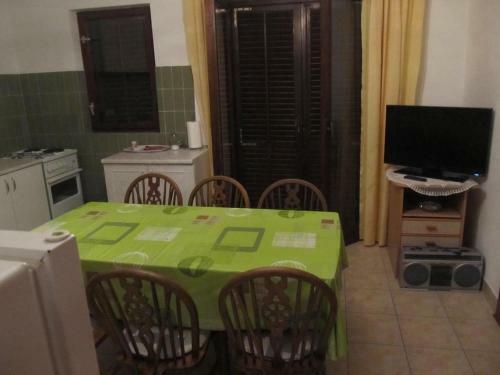 Apartments Stan - 150m From The Sea