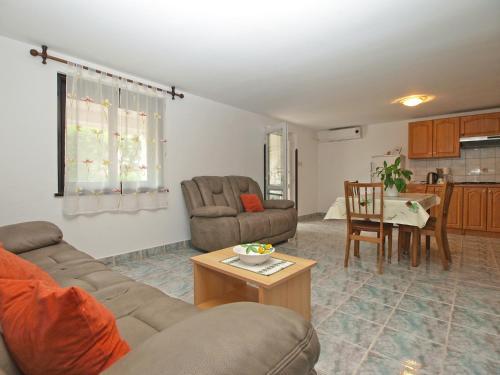 Apartments Valbandon 28