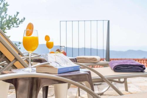 Villa White Pearl