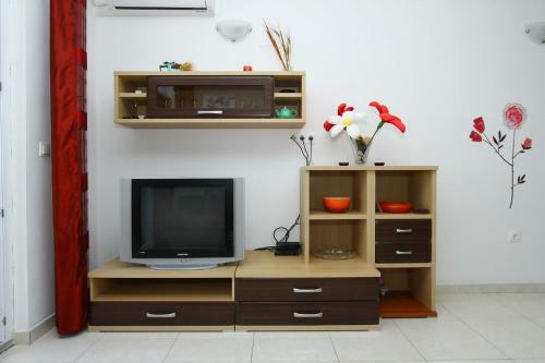 Apartments Renato - 150m From Beach