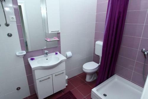 Apartments Renato - 150m From Beach