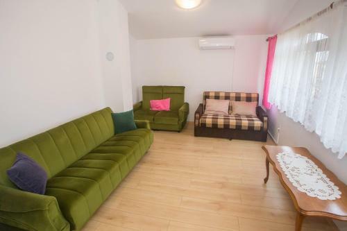 Hostal Apartments Katica