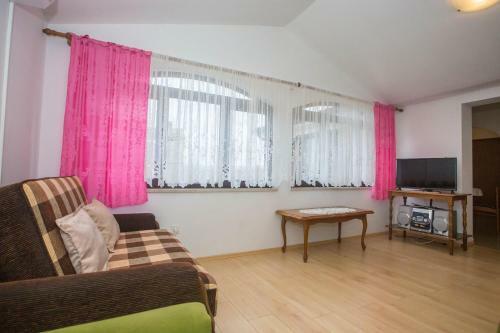Hostal Apartments Katica