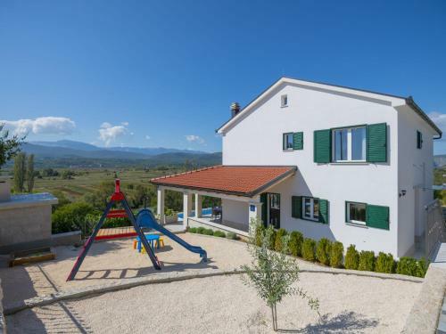Villa With Pool Melita
