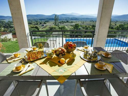 Villa With Pool Melita