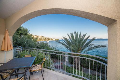 Apartments Villa Sea 1838
