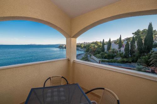 Apartments Villa Sea 1838