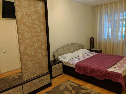 Apartamento Home Hotel Bishkek