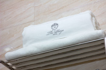 Plaza Hotel Bishkek