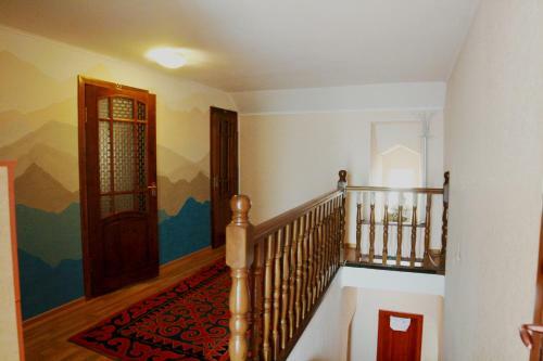 Tunduk Hostel