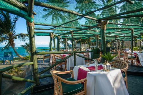 Hotel Sarova Whitesands Beach Resort & Spa